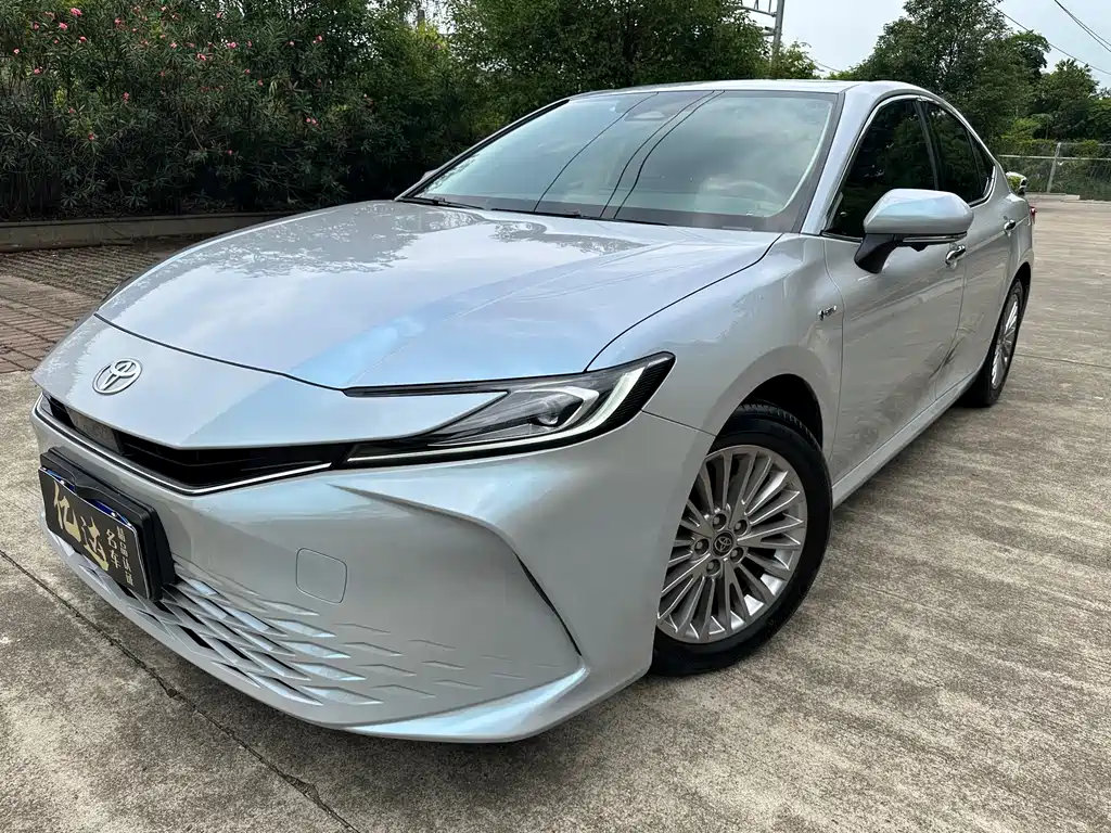 Toyota Camry 2024