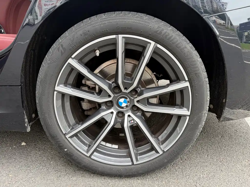 BMW 3 Series 2023 — фото 19