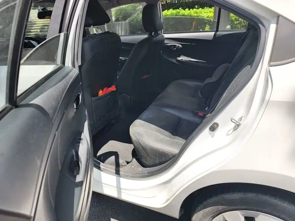 Toyota Vios 2019 — фото 15