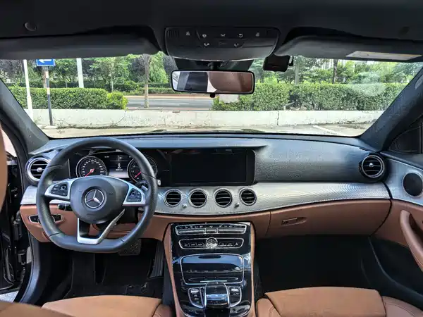 Mercedes-Benz E-Class 2017