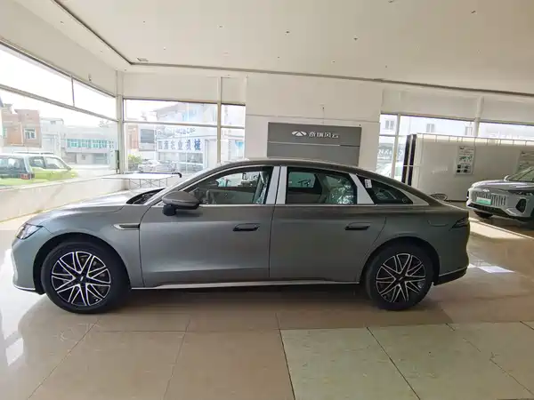 Chery Fengyun A9L 2025