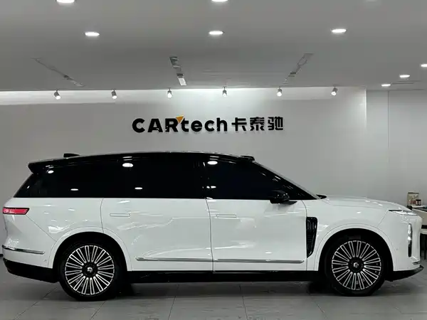 NIO ES8 2026