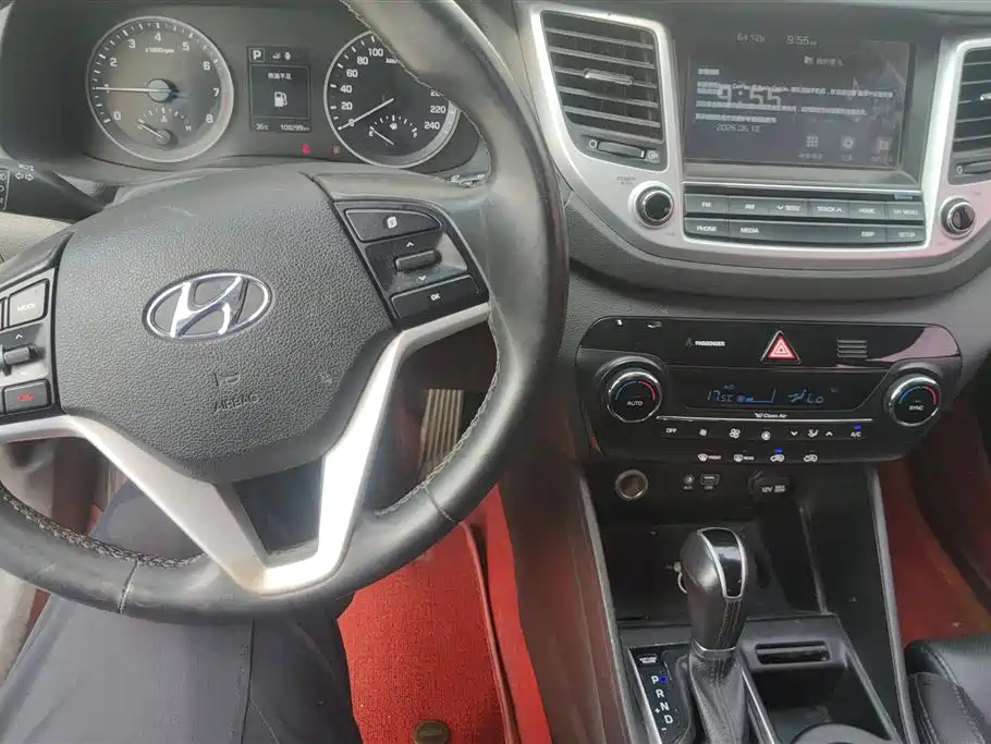 Hyundai Tucson 2018 — фото 11