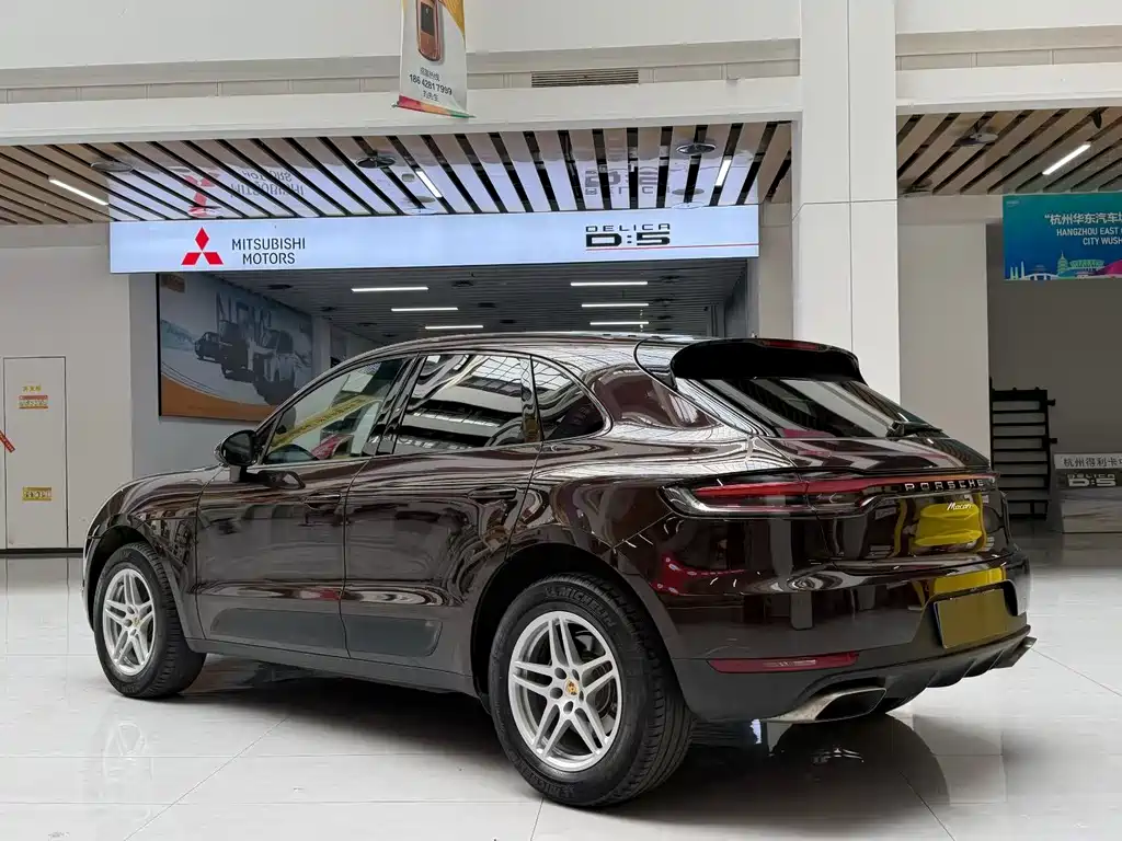 Porsche Macan 2020 — фото 4