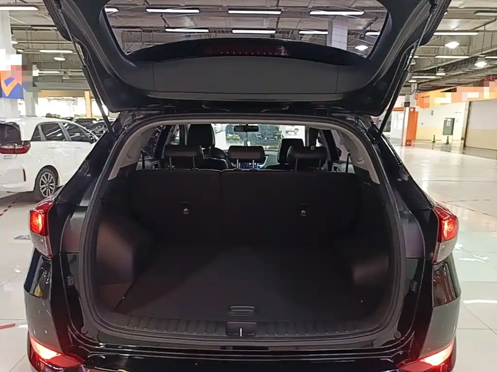 Hyundai Tucson 2018 — фото 19