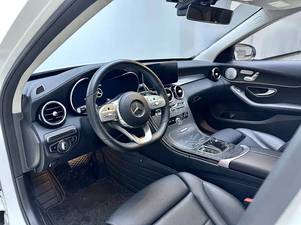 Mercedes-Benz C-Class 2021 — фото 11