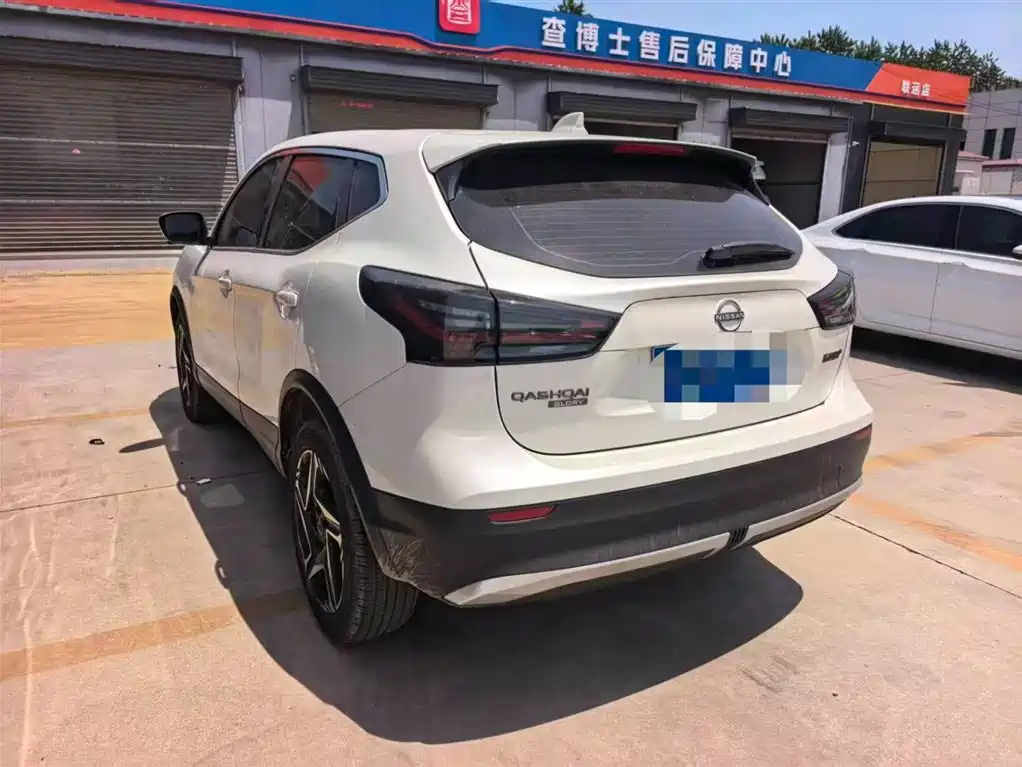 Nissan Qashqai 2025 — фото 8