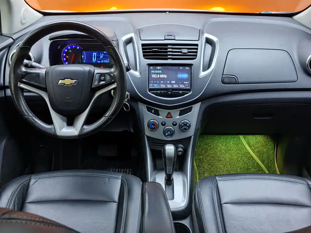 Chevrolet Trax 2015 — фото 24