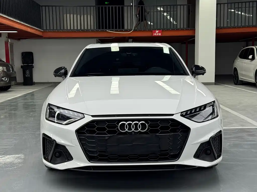 Audi A4L 2023