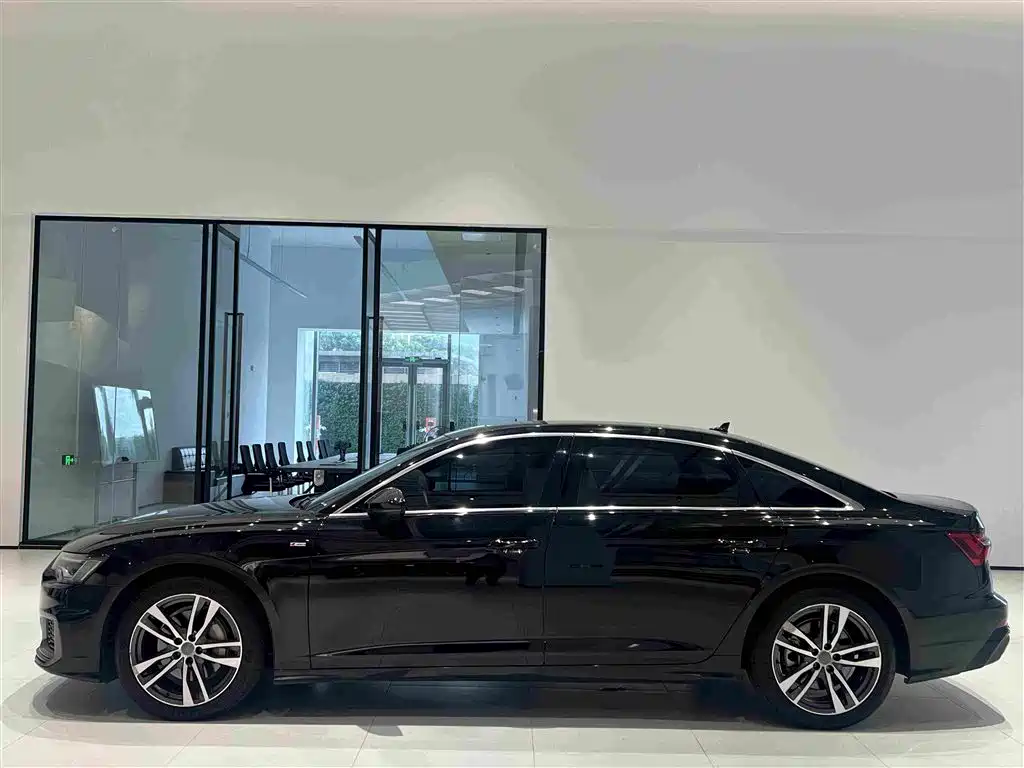 Audi A6L 2020 — фото 10