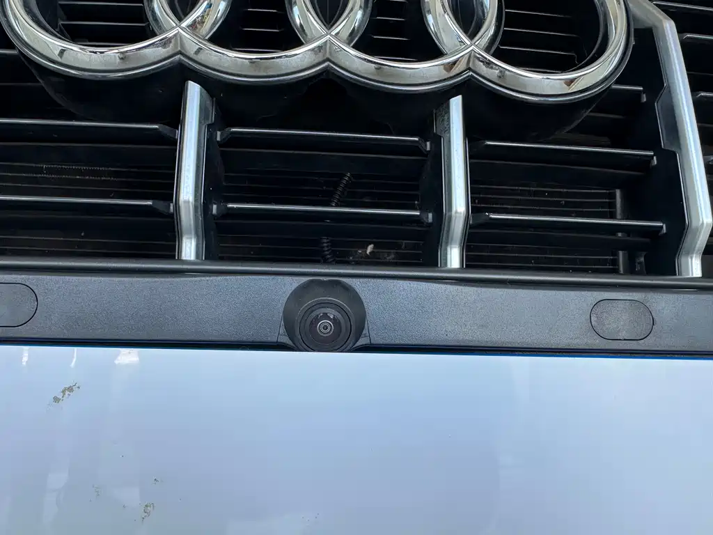 Audi Q3 2022 — фото 28