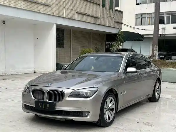 BMW 7 Series 2011