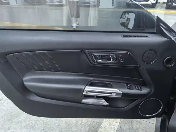 Ford Mustang 2017