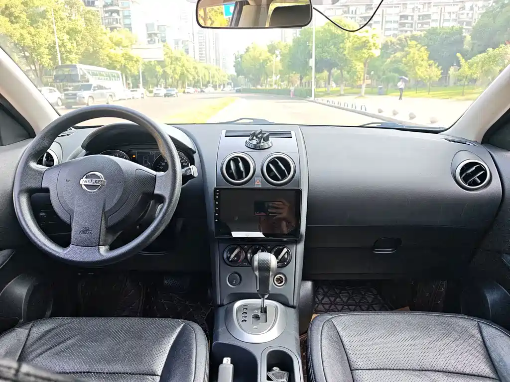 Nissan Qashqai 2012 — фото 15