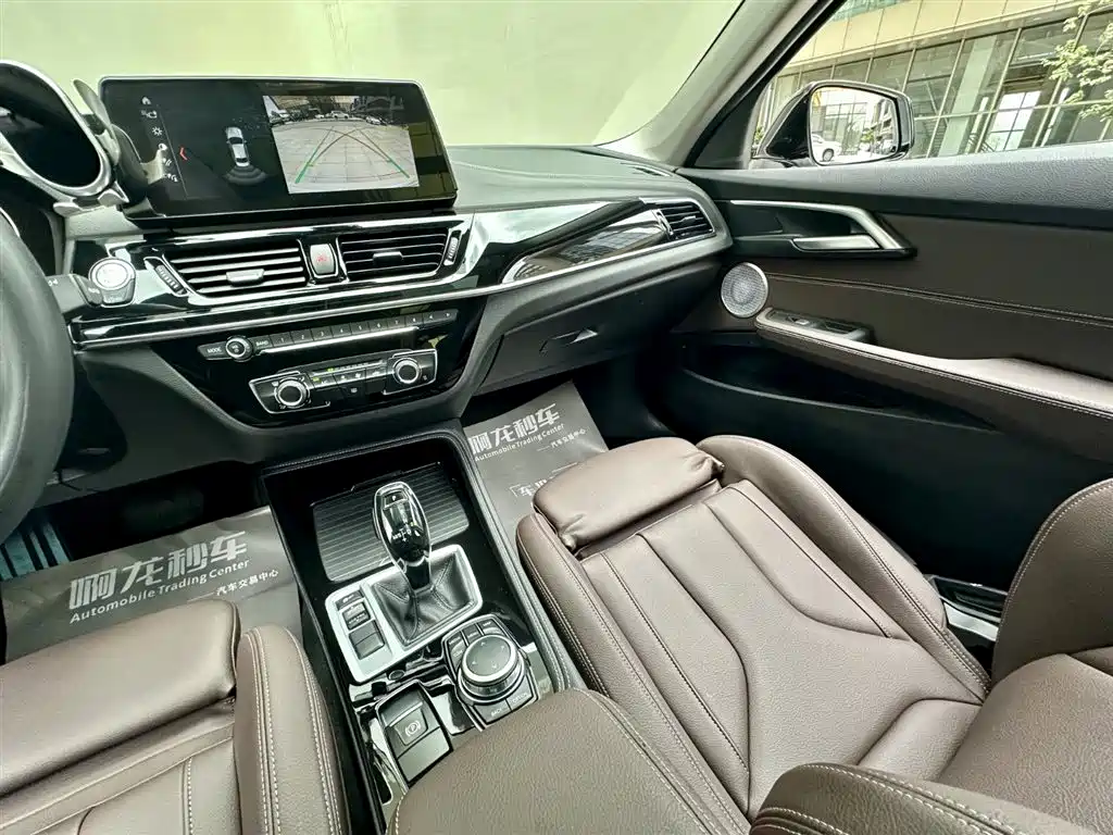 BMW 1 Series 2023 — фото 14
