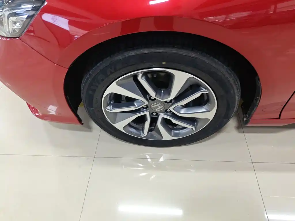 Honda Inspire 2019 — фото 25