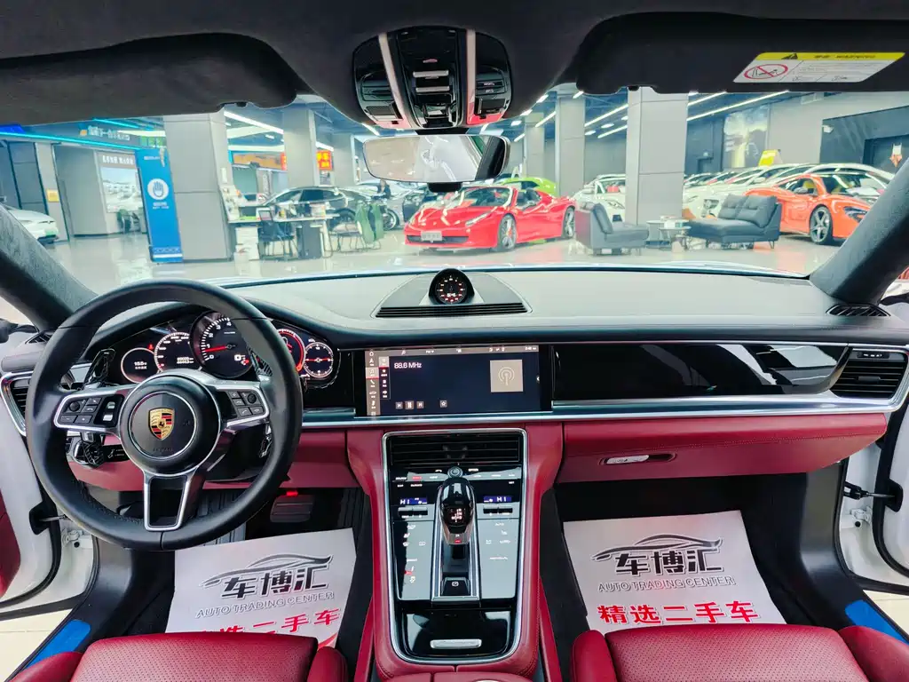 Porsche Panamera 2017 — фото 13