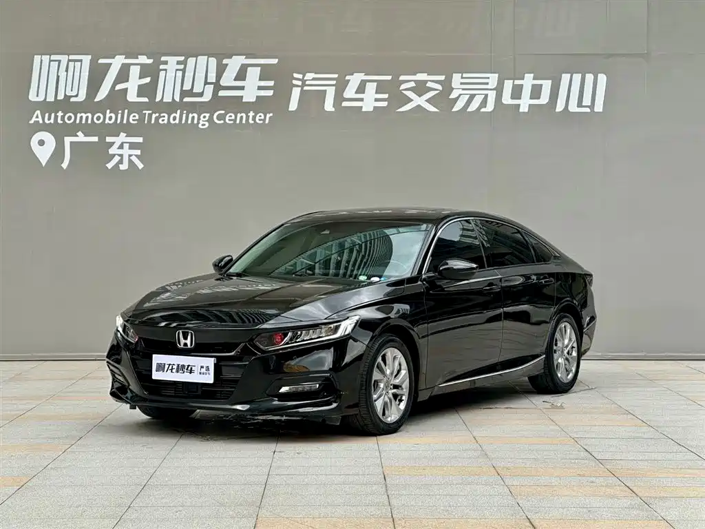 Honda Accord 2020 — фото 1