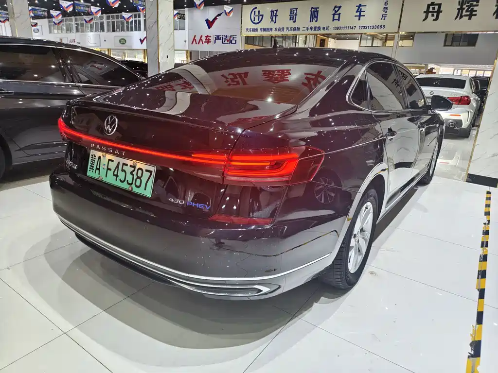 Volkswagen Passat Plug-In Hybrid 2022 — фото 16