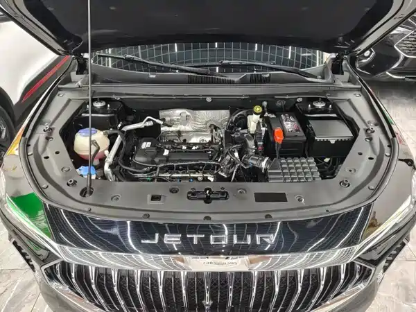 Jetour X70 PLUS 2025