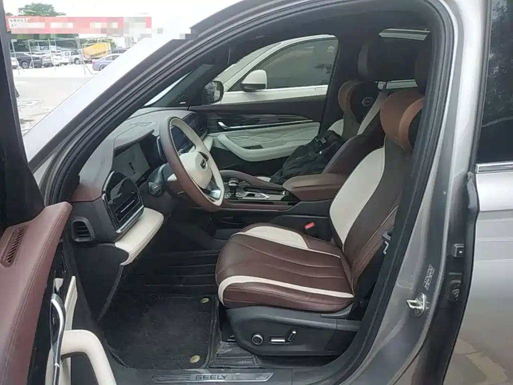 Geely Xingyue L 2023 — фото 15