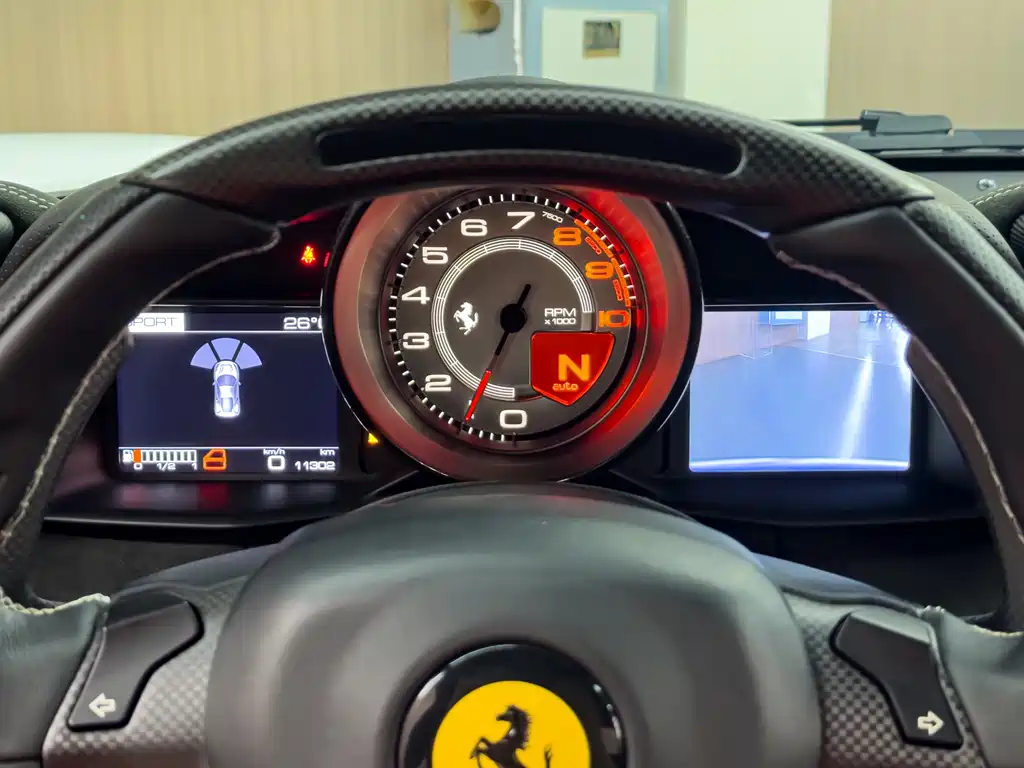 Ferrari 488 2016 — фото 13