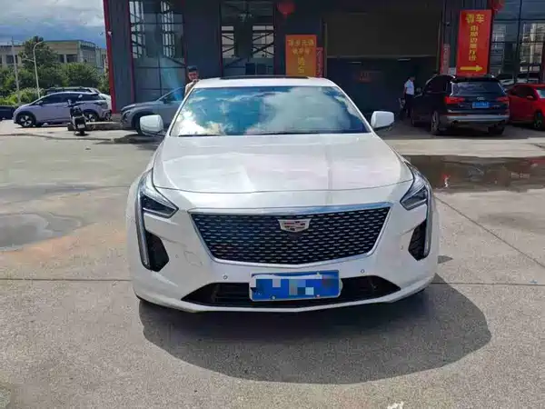 Cadillac CT6 2021