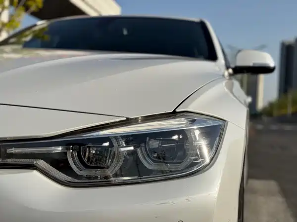 BMW 3 Series 2017