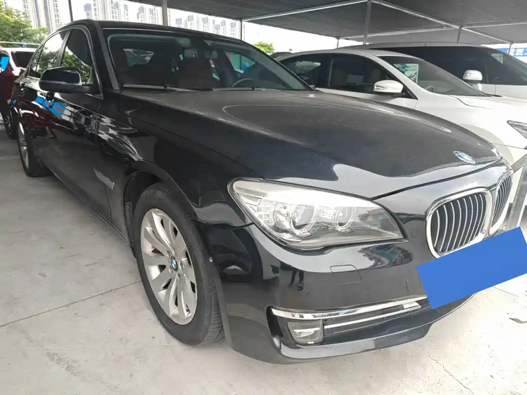 BMW 7 Series 2015 — фото 3
