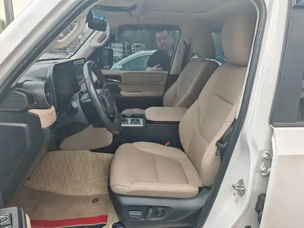 Toyota Prado 2024
