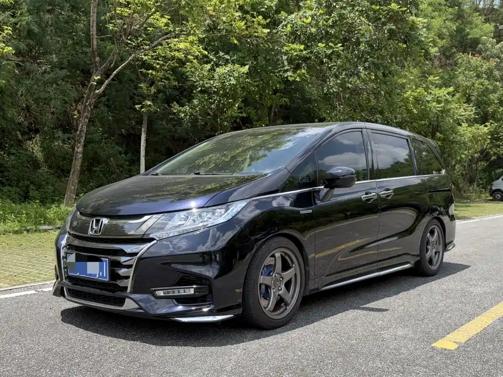 Honda Odyssey 2021 — фото 1