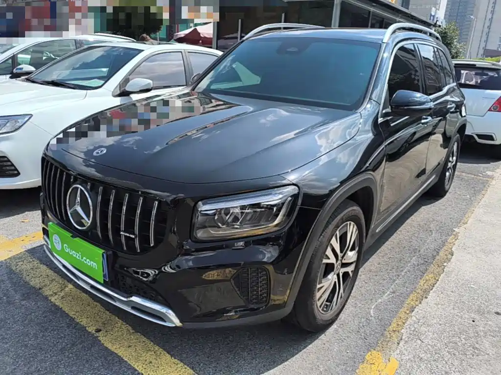 Mercedes-Benz GLB 2024