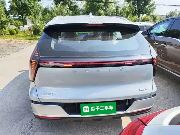 Geely Boyue L 2026