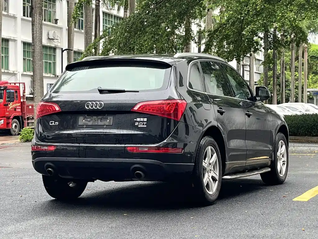 Audi Q5 2011 — фото 18