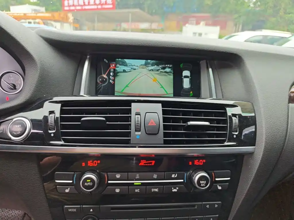 BMW X3 2015 — фото 13