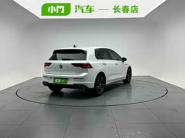 Volkswagen Golf 2023