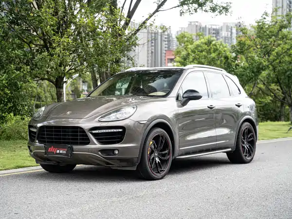 Porsche Cayenne 2014