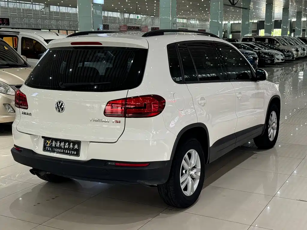 Volkswagen Tiguan 2014 — фото 4