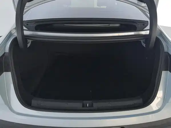 BYD Qin L 2025
