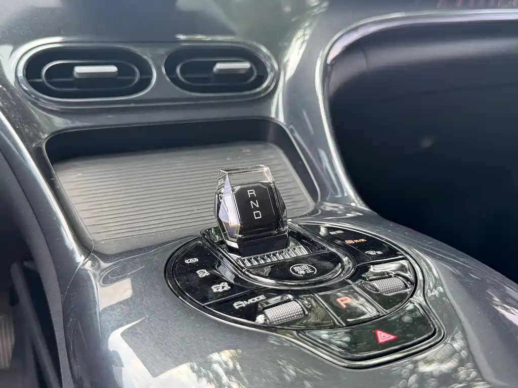 BYD e2 2023
