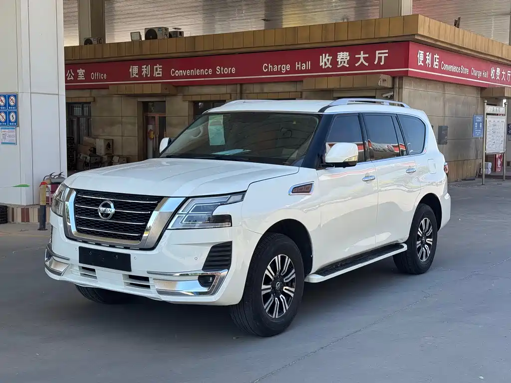 Nissan Patrol 2019 — фото 1