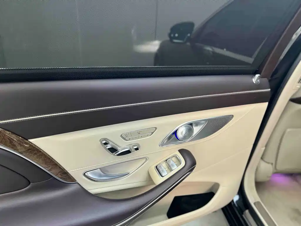 Mercedes-Benz S-Class 2015 — фото 18