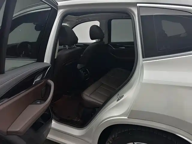 BMW X3 2022 — фото 12
