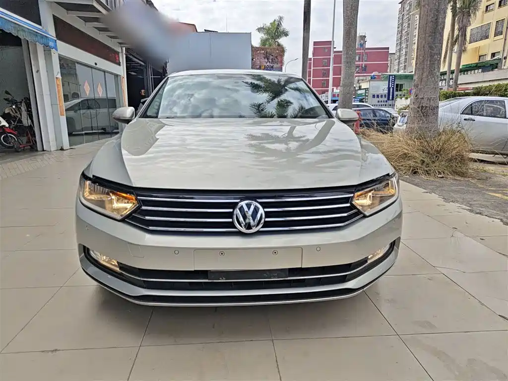 Volkswagen Magotan 2017 — фото 3