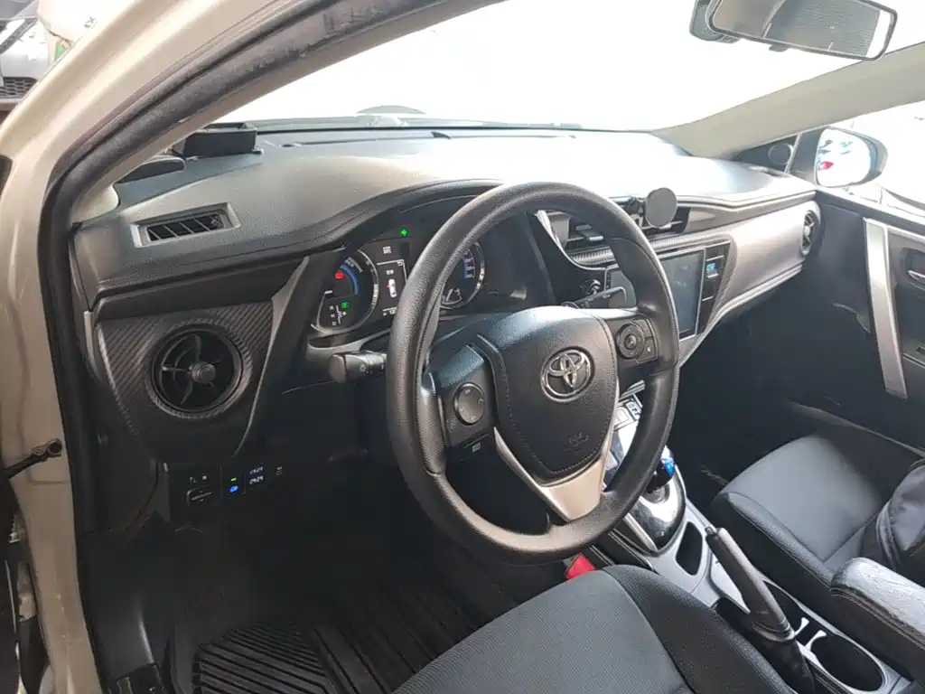 Toyota Levin 2018 — фото 10