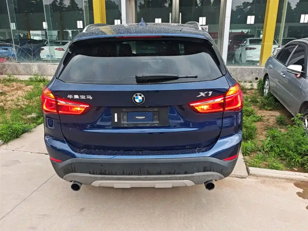 BMW X1 2018 — фото 6