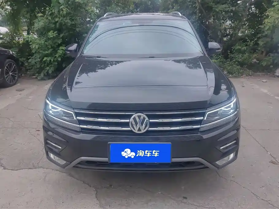 Volkswagen Tiguan L 2018 — фото 2