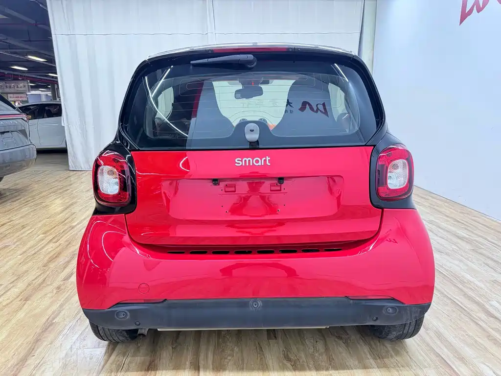 smart fortwo 2015 — фото 7