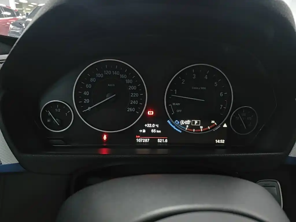 BMW 3 Series GT 2017 — фото 12