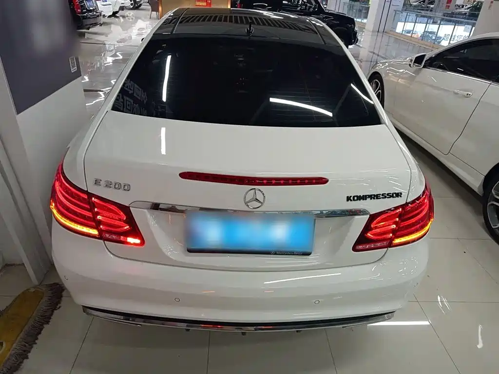 Mercedes-Benz E-Class 2015 — фото 6